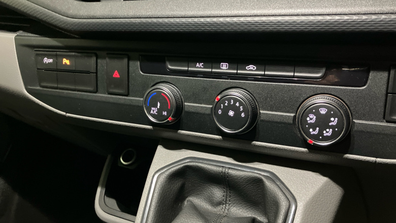 Volkswagen Transporter T30 Swb Diesel 2.0 TDI 150 Highline Kombi Van